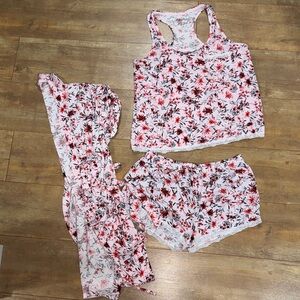 Marilyn Monroe Pink Floral Pajama Set